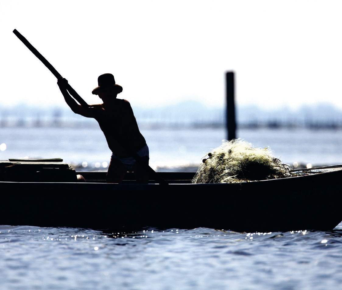 Pescatore in barca